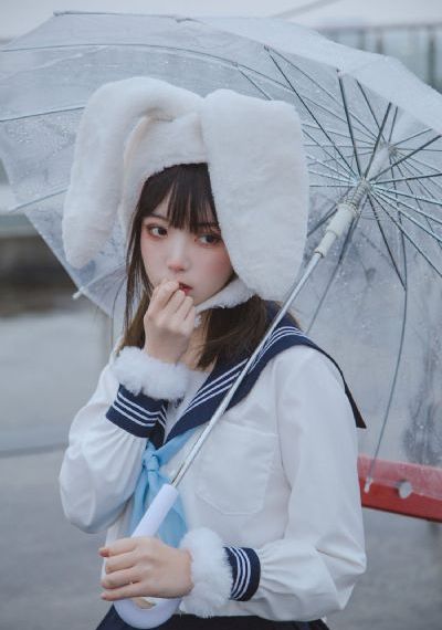 欧美大胸性感美女_BD英语高清视频观看