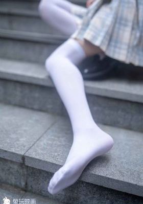 欧美塑形内衣模特秀视频_BD韩语高清完整版播放