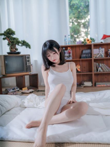 综合国产第一页_国产剧电影完整版