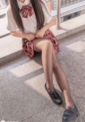 制服丝袜诱惑国产网站久久_午夜在线观看完整版
