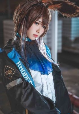 少妇被大黑捧猛烈进出动态图_1080BD在线观看
